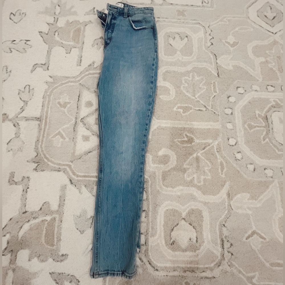 Abercrombie and Fitch Skinny Highrise Ankle Jean